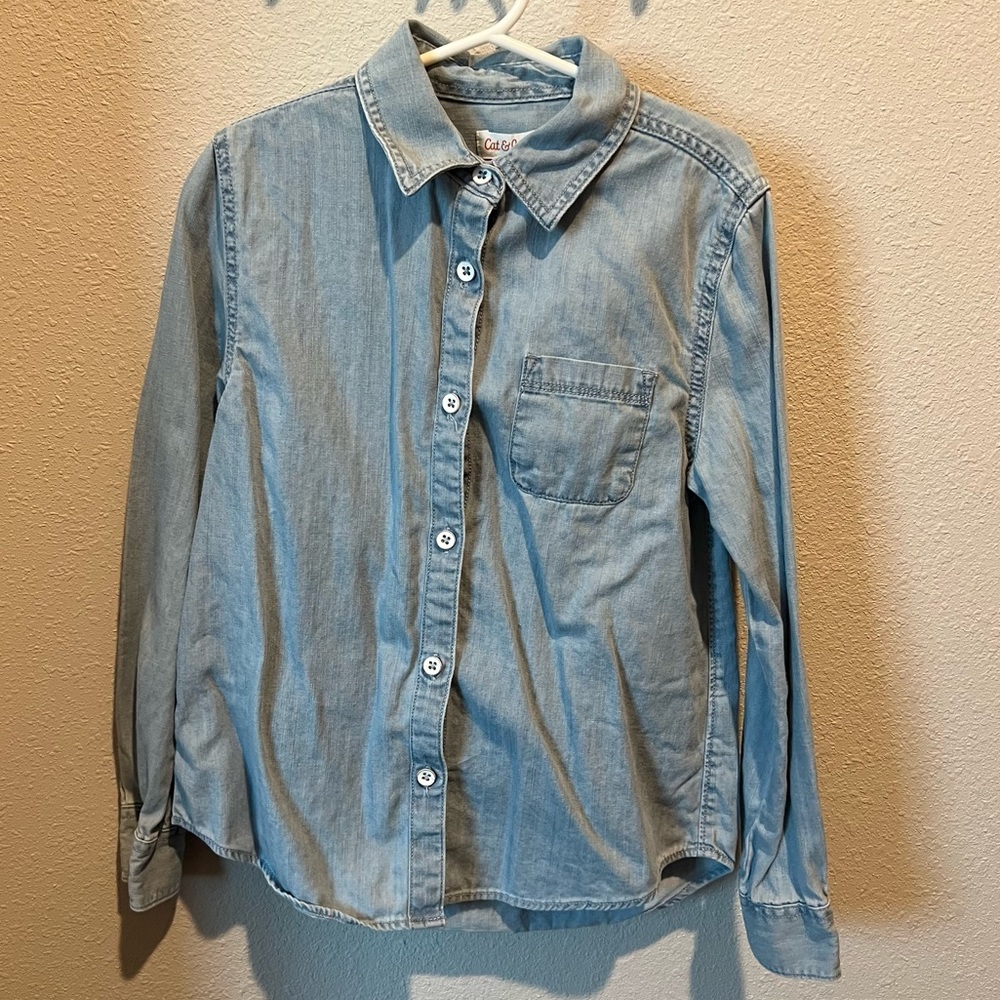 Cat & Jack size m (7/8) long sleeve button down